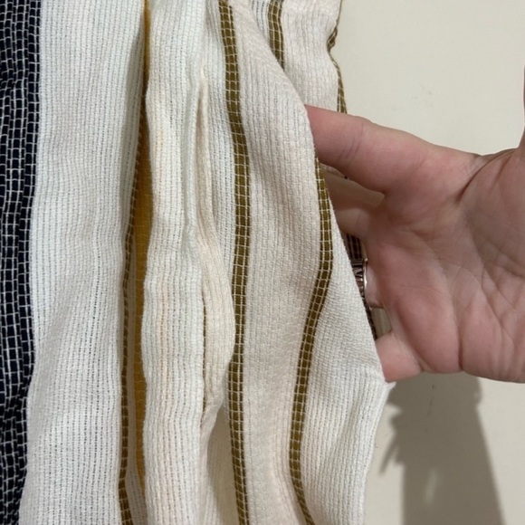 Beach Riot Aubrey Paper Bag Striped Yellow Black White Shorts NEW SZ MED - Picture 3 of 6